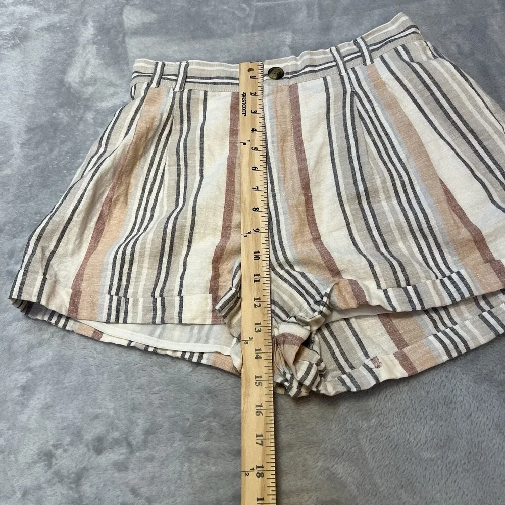 American Eagle Striped Shorts Womens Medium High Rise Casual‎ Cuffed